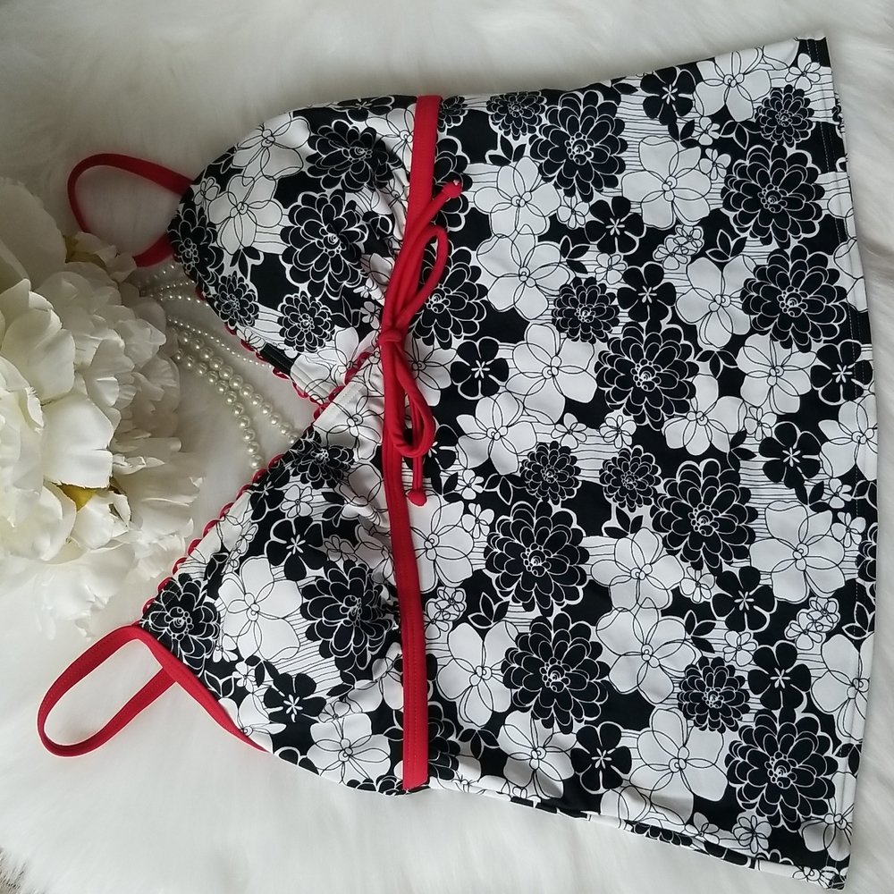 Baltex Tankini Black & White Floral Print  Red Trim Front Bow Swim Top S…